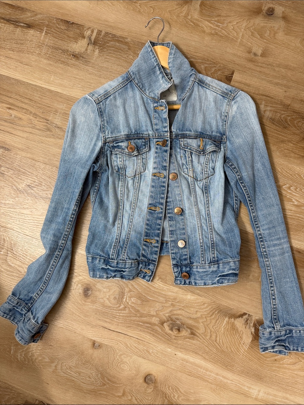 H&M Light Blue Denim Jacket for Women